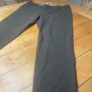 Cotopaxi Subo Tech Pants Size XL Color Forest Green
